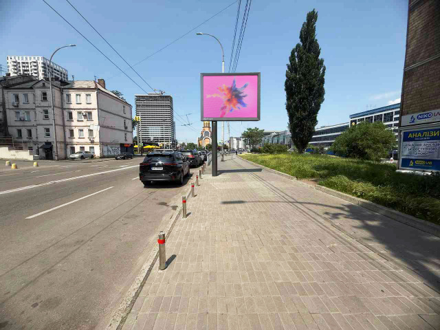 Цифрова панель 3.14x2.32,  Січеславська /Липківського (навпроти ТЦ Ультрамарин,  рух до Південного вокзалу та Макдональдс)